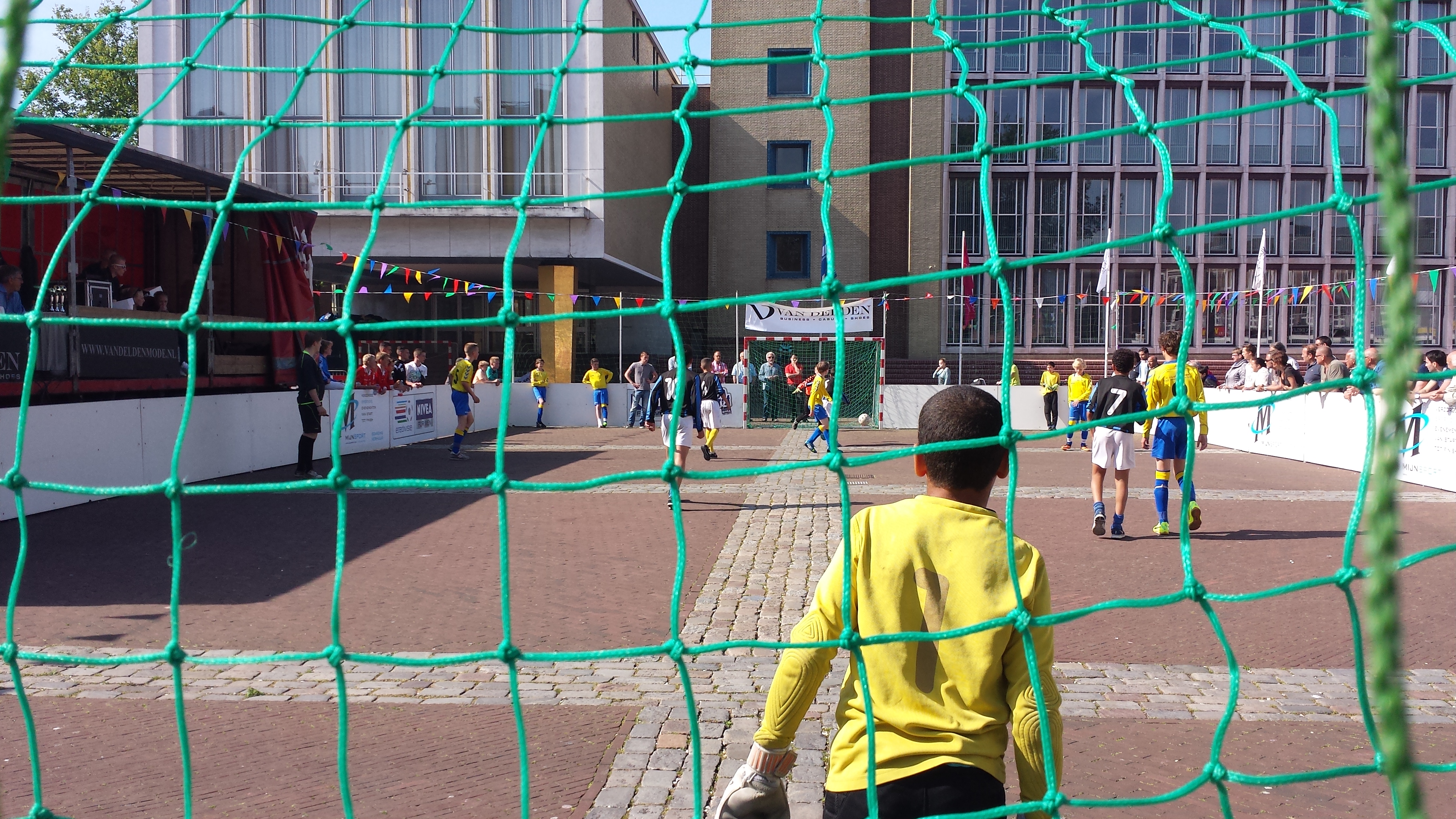 32ste Henk van Delden Straatvoetbaltoernooi